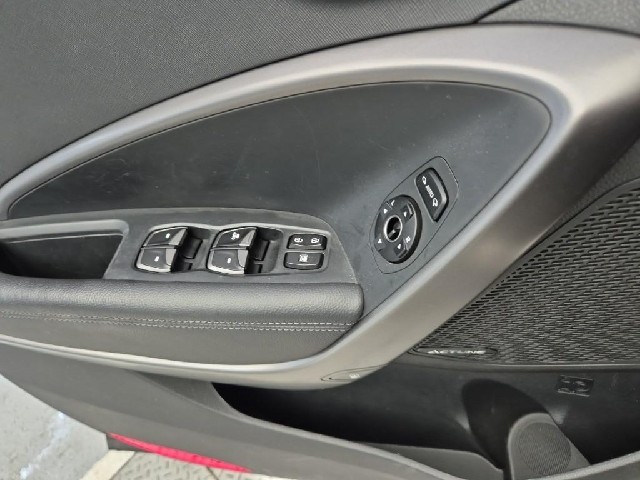 6071501195R19.jpg
