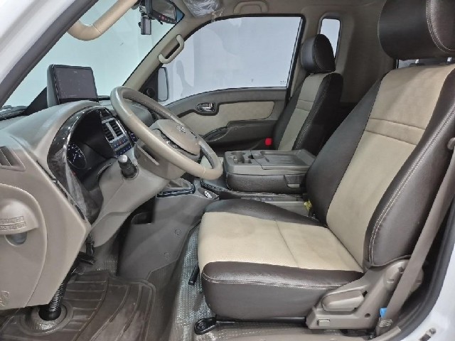 6081000999R11.jpg