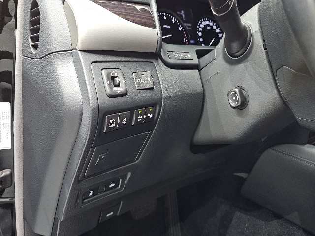 7261948bf732e5493cc33a946481880e.jpeg