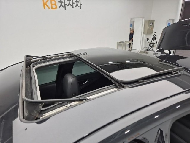 6081001459R13.jpg