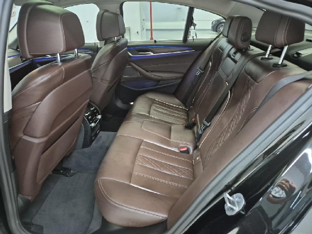 6081501542R12.jpg