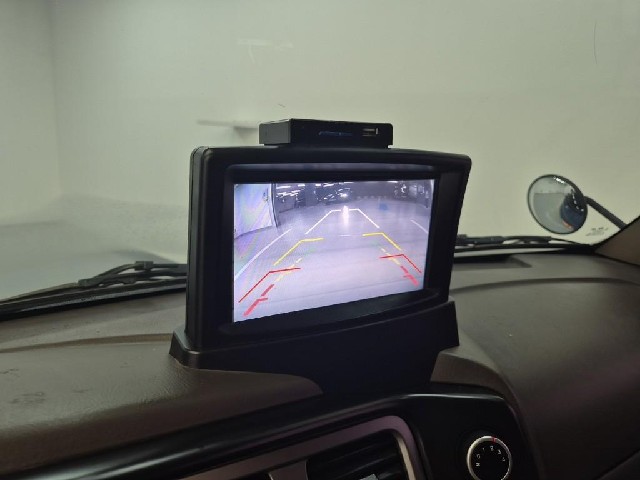 6071502204R13.jpg
