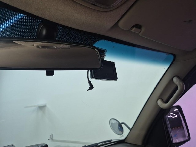 6071502204R15.jpg