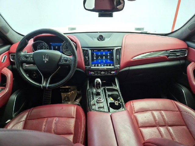 6071501883R7.jpg