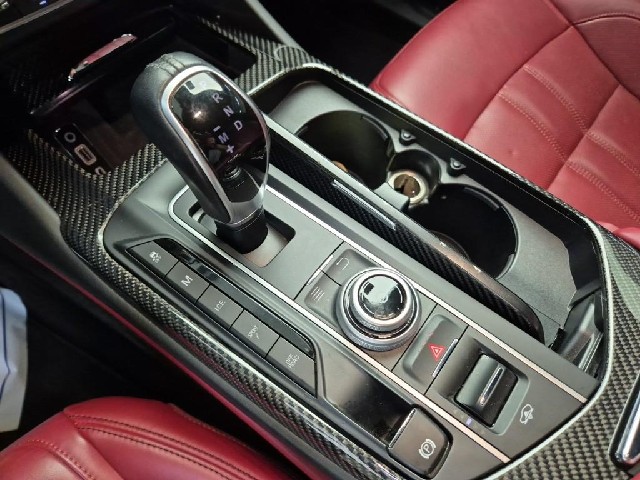 6071501883R8.jpg
