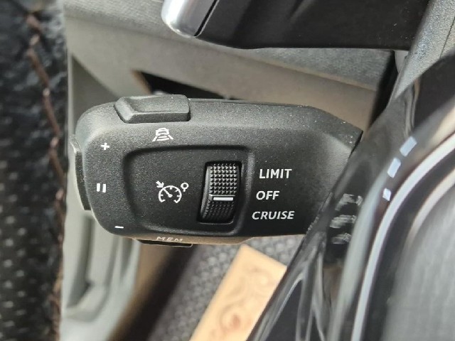 6081500876R15.jpg