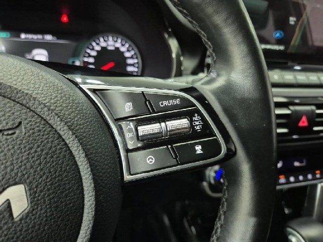 6071000107R15.jpg