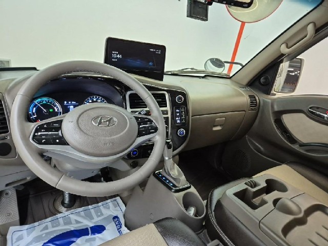 6081502142R6.jpg