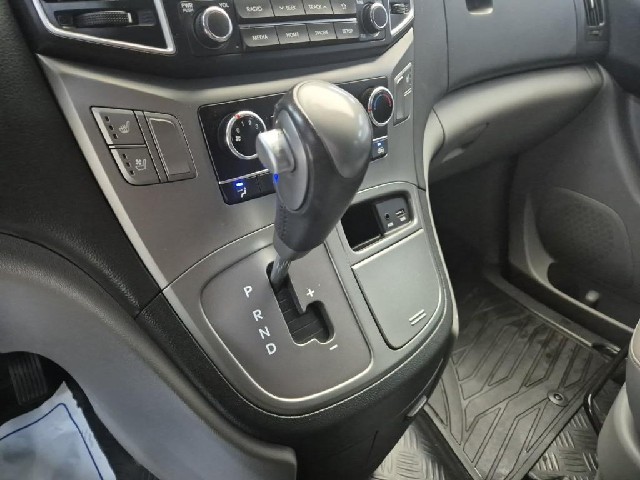 6081002260R8.jpg