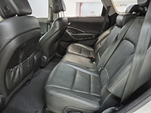 6081500604R12.jpg