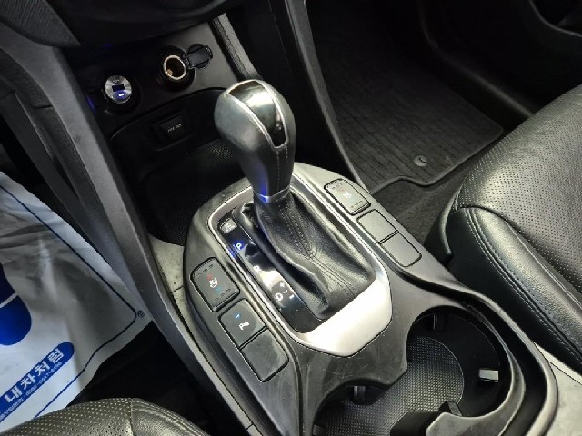 6081500604R8.jpg