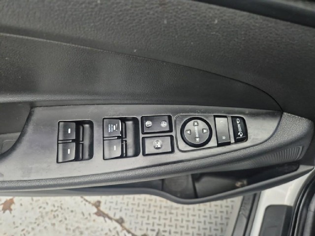6081000617R15.jpg