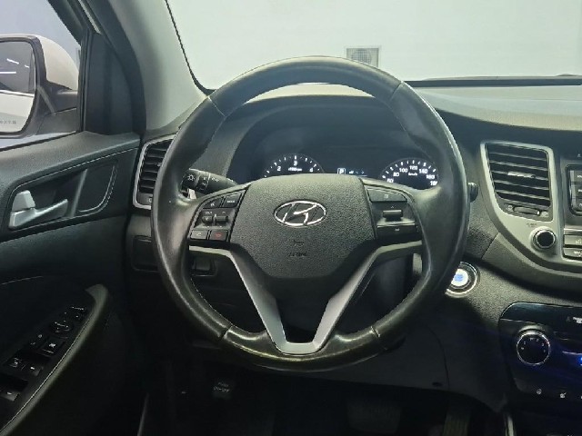 6081000617R9.jpg