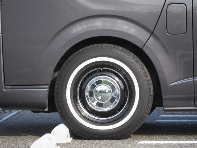 0707620A30260508W00113.jpg