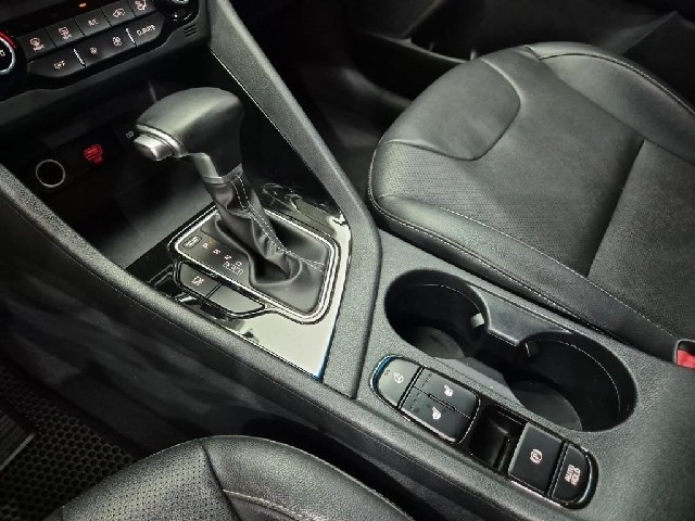 6071000184R8.jpg