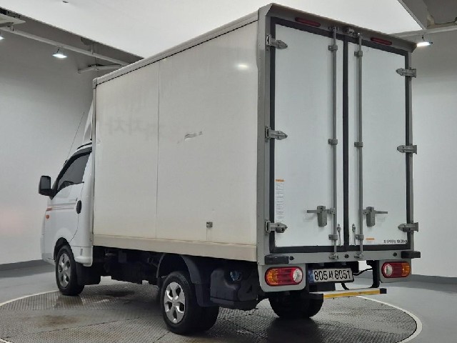 6081001380R2.jpg