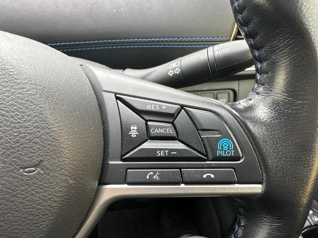 0520129A30261030W00706.jpg
