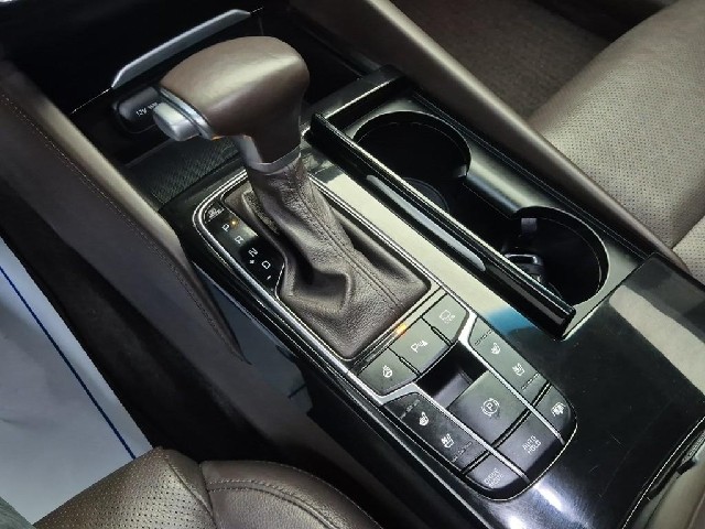6081501802R8.jpg