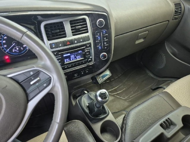 6081501667R9.jpg