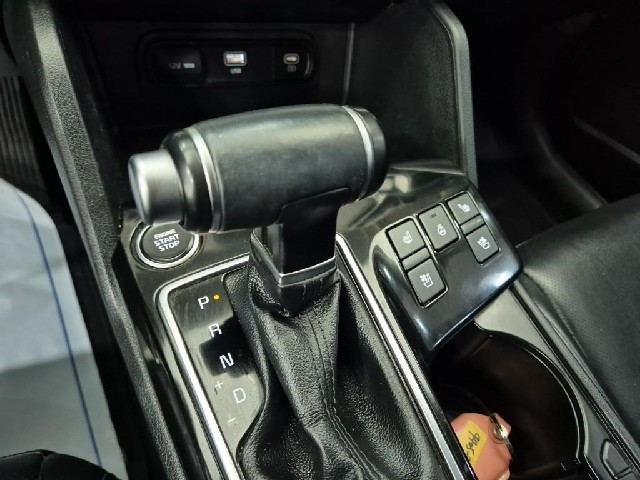 6081001205R8.jpg