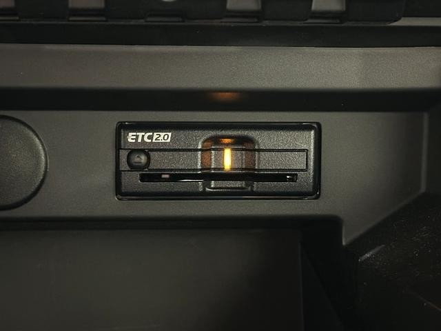 0509824A30261030W00904.jpg