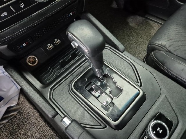 6061002516R8.jpg