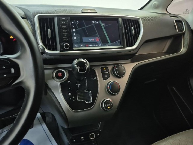 6091001084R10.jpg