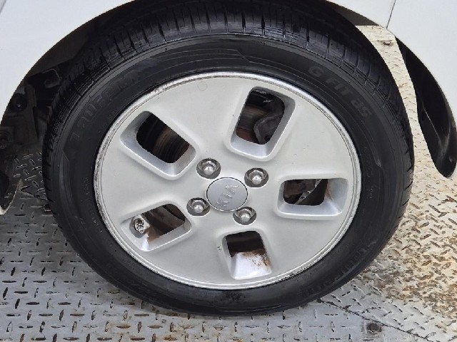 6091001084R19.jpg