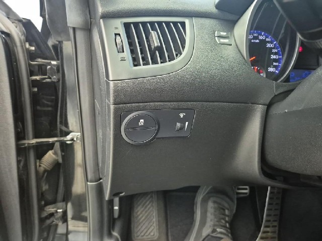 6071500228R17.jpg