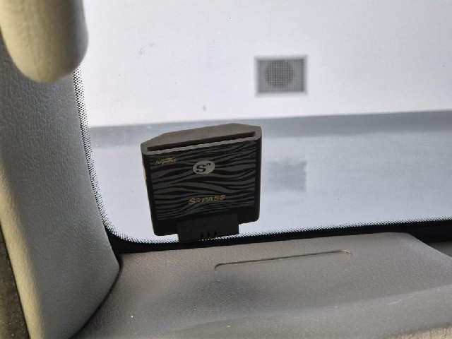 6081502016R15.jpg