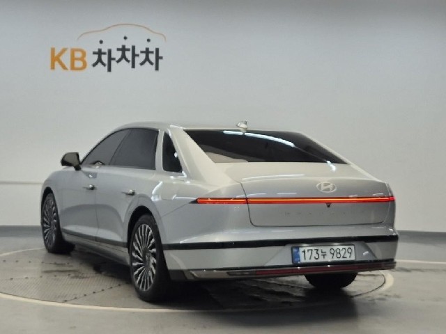 6081501994R2.jpg
