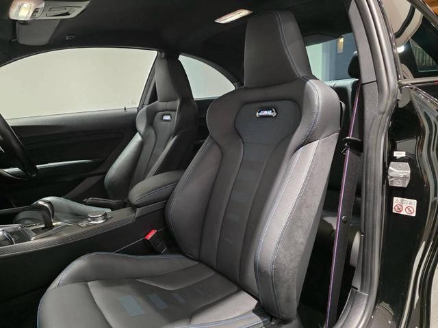 0509313A30261025W00110.jpg