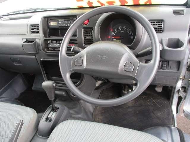 0840207A30260713W00315.jpg
