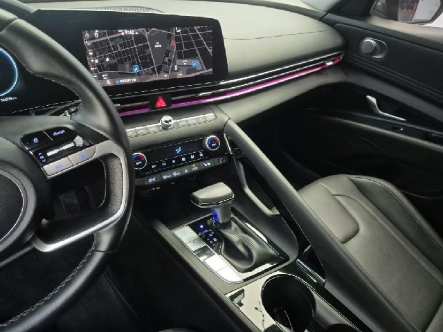 6081501977R10.jpg