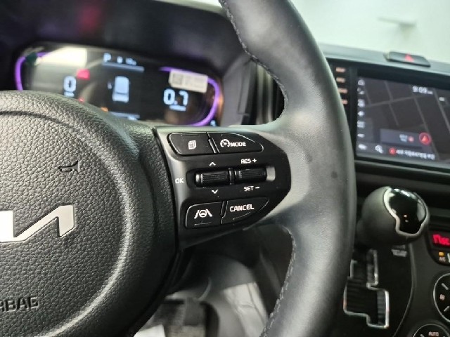 6081501953R15.jpg