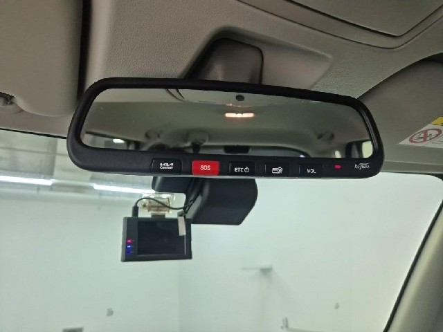 6081501953R17.jpg