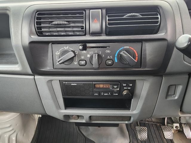 0540272A30261030W00313.jpg