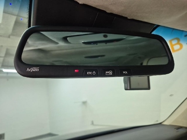 6081501981R18.jpg
