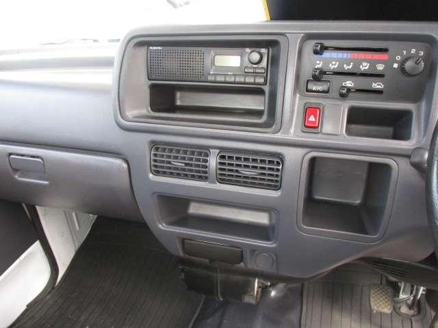 0840207A30260713W00411.jpg