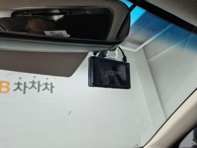 6081002373R17.jpg
