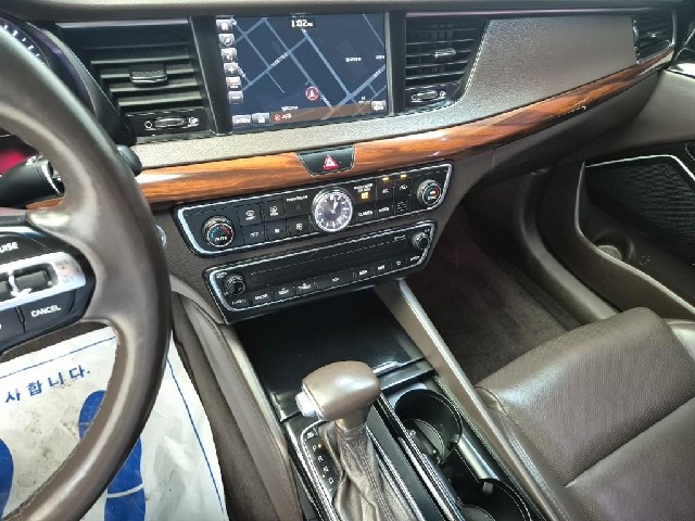 5071500194R10.jpg