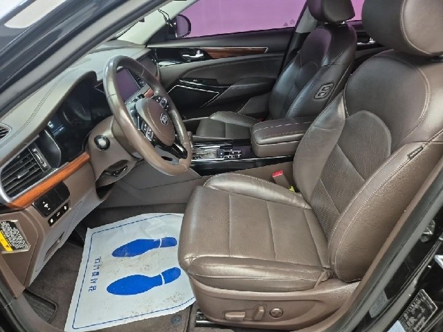 5071500194R11.jpg