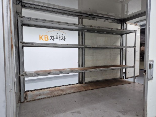 6081001307R11.jpg