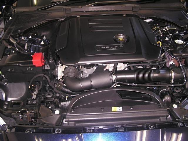 0551868A30261030W00108.jpg