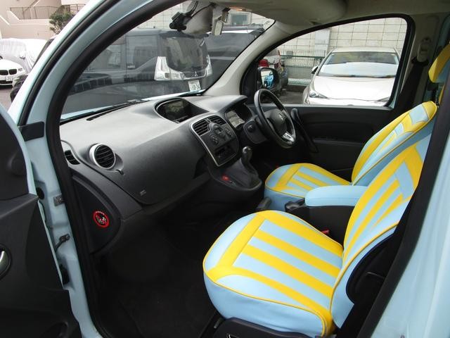 9570346A30261030W00115.jpg