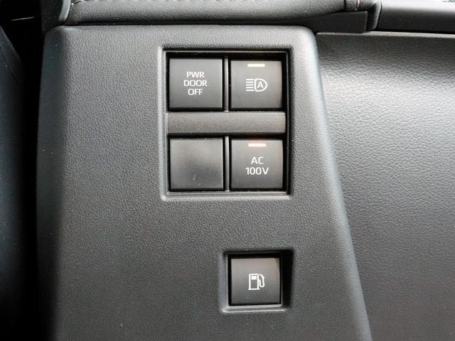 0302072A30261030W00214.jpg
