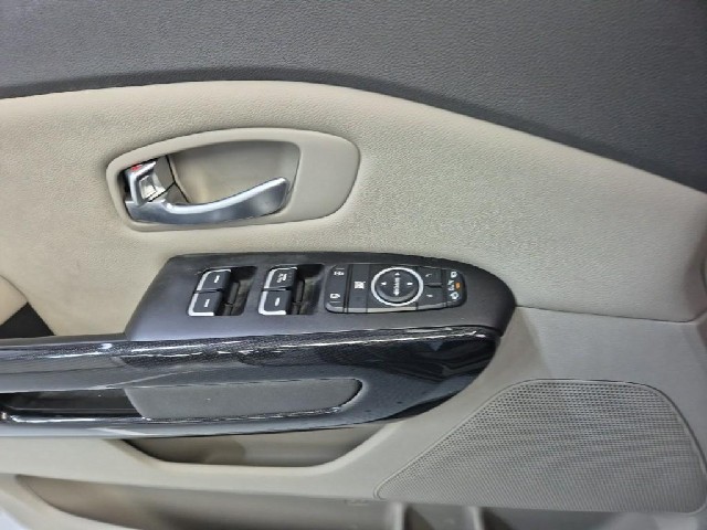 6061500760R18.jpg