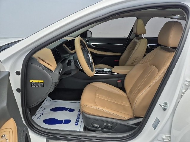 6051500268R11.jpg