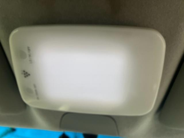 1000819A30261030W00114.jpg