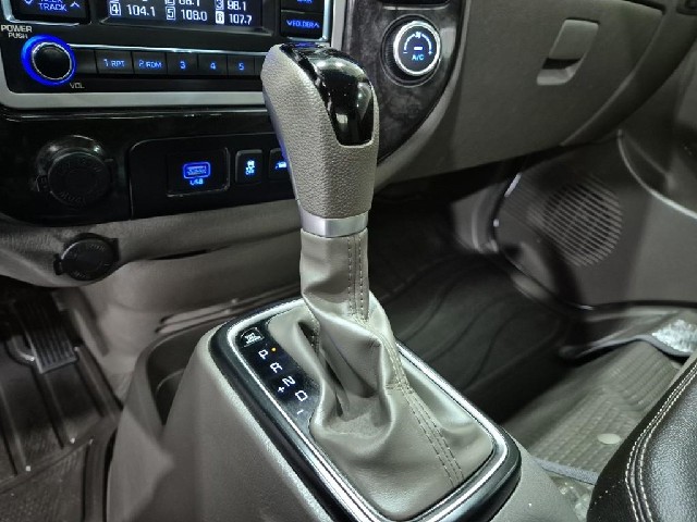 6081001670R8.jpg